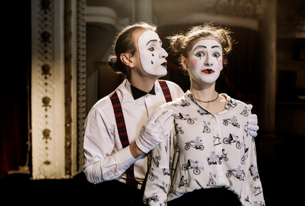 Смеяться над собой всерьёз. Клоунада как способ прожить стыд, злость и усталость