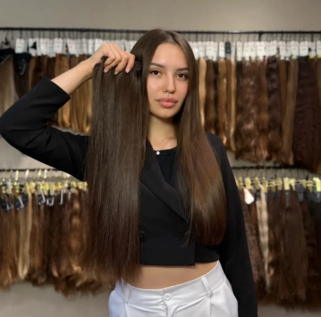 Волосы на заколках - новый тренд Волосы на заколках - новый тренд