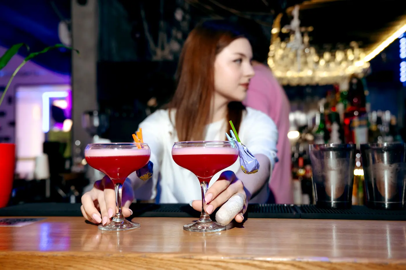 Весна в ярких глянцевых оттенках: коллаборация  “Моряк и чайка” х Funky Monkey