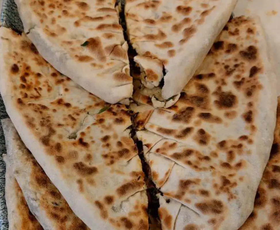 Не только шашлык: 5 блюд Армении, которые вас удивят 