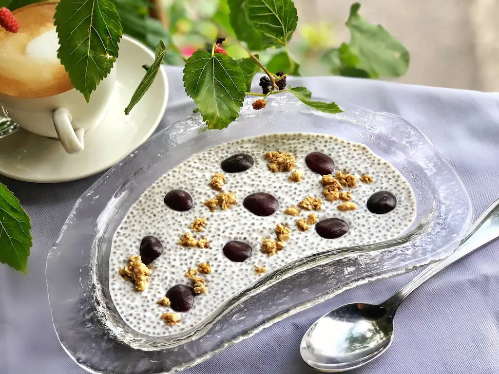 «Страна которой нет» на фестивале Breakfast 2025: завтрак, который стоитраннего пробуждения