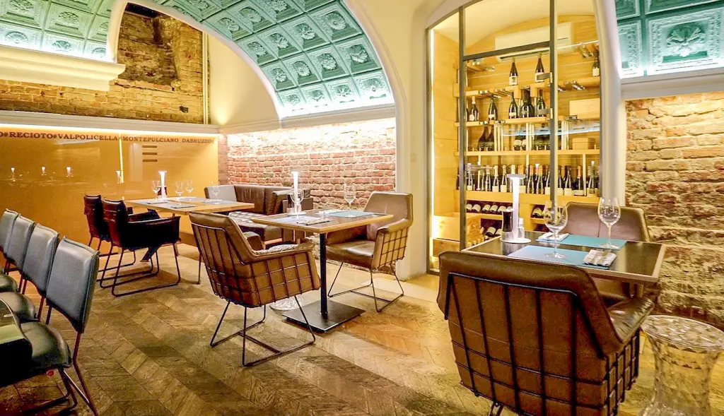 Время чудес: Wine & Crab и Кремлевский дворец представляют десерт «Щелкунчик» и билеты на волшебное представление