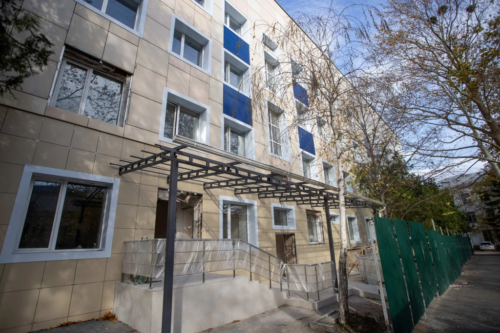 Девелопер Курорта «Лучи» закончит реновацию роддома в Анапе в 2026 году