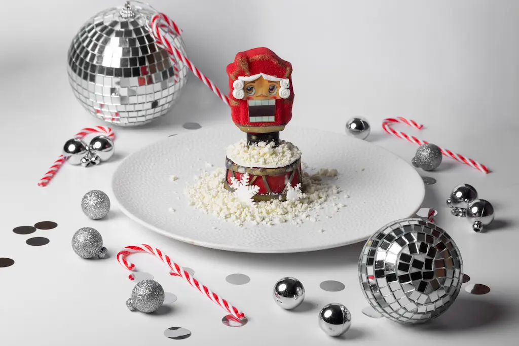 Время чудес: Wine & Crab и Кремлевский дворец представляют десерт «Щелкунчик» и билеты на волшебное представление