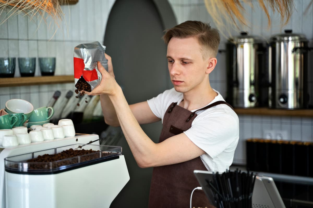 barista-preparing-beverage.jpg barista-preparing-beverage.jpg