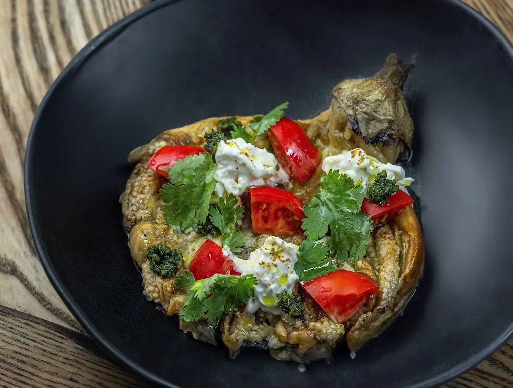 Вечера с Dj и вкус Грузии: лето продолжается в Oda Вечера с Dj и вкус Грузии: лето продолжается в Oda